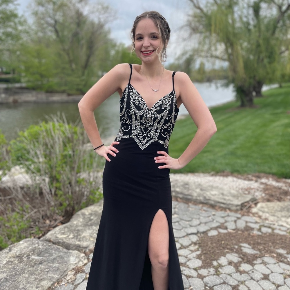 Say Yes To The Dress prom dress